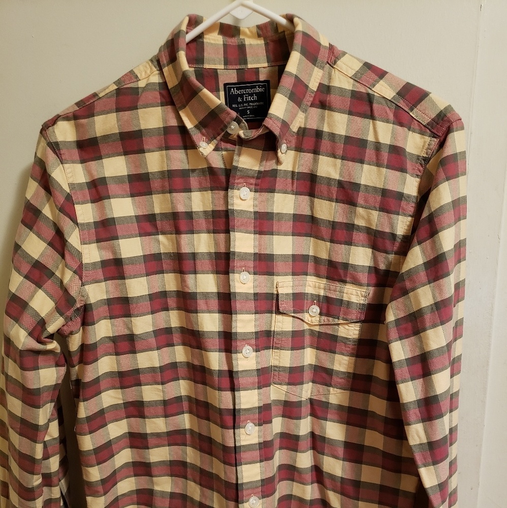 Abercrombie & Fitch casual buttoned down shirt